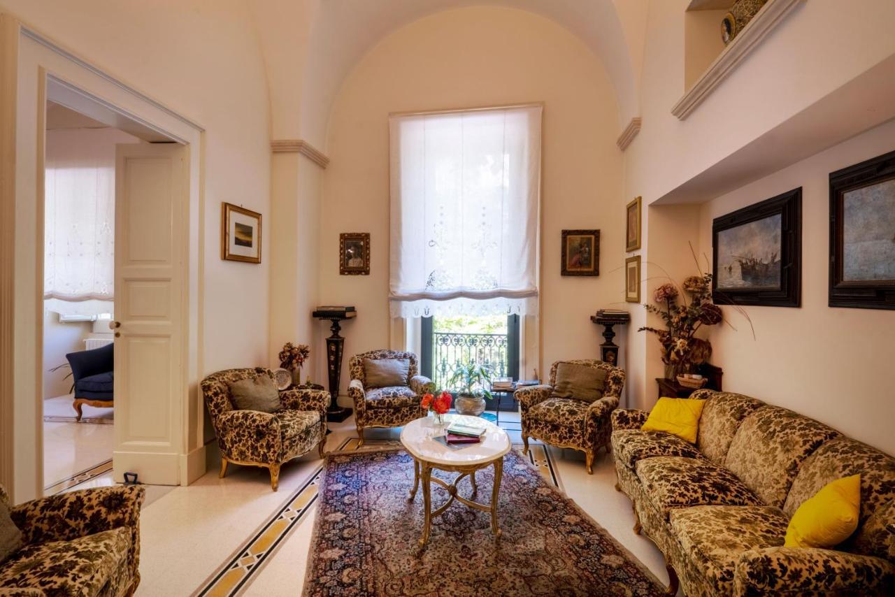Palazzo Rollo Lecce